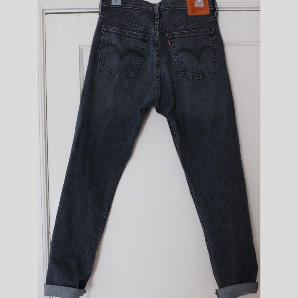 Levi’s - Picture 4 of 5